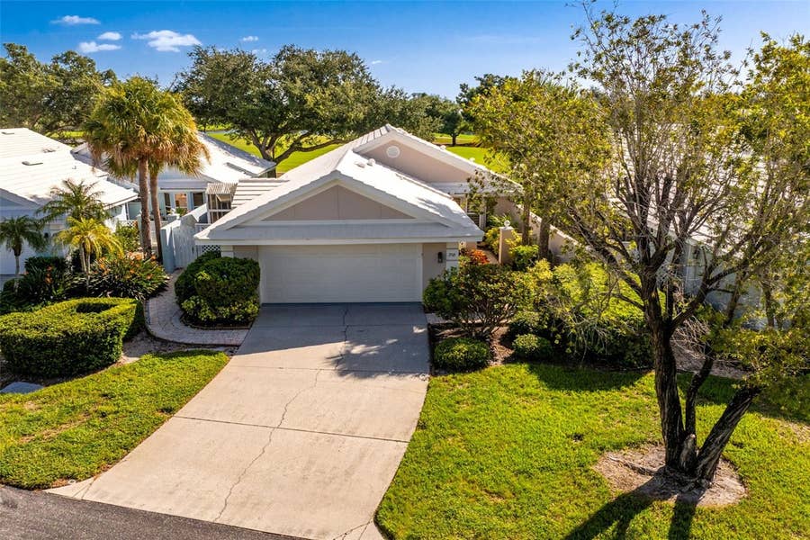 Property photo for 718 BRIGHTSIDE CRESCENT DRIVE, #10, Venice, FL