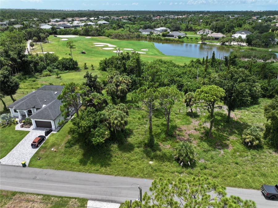 Property photo for 18 PINE VALLEY COURT, Rotonda West, FL