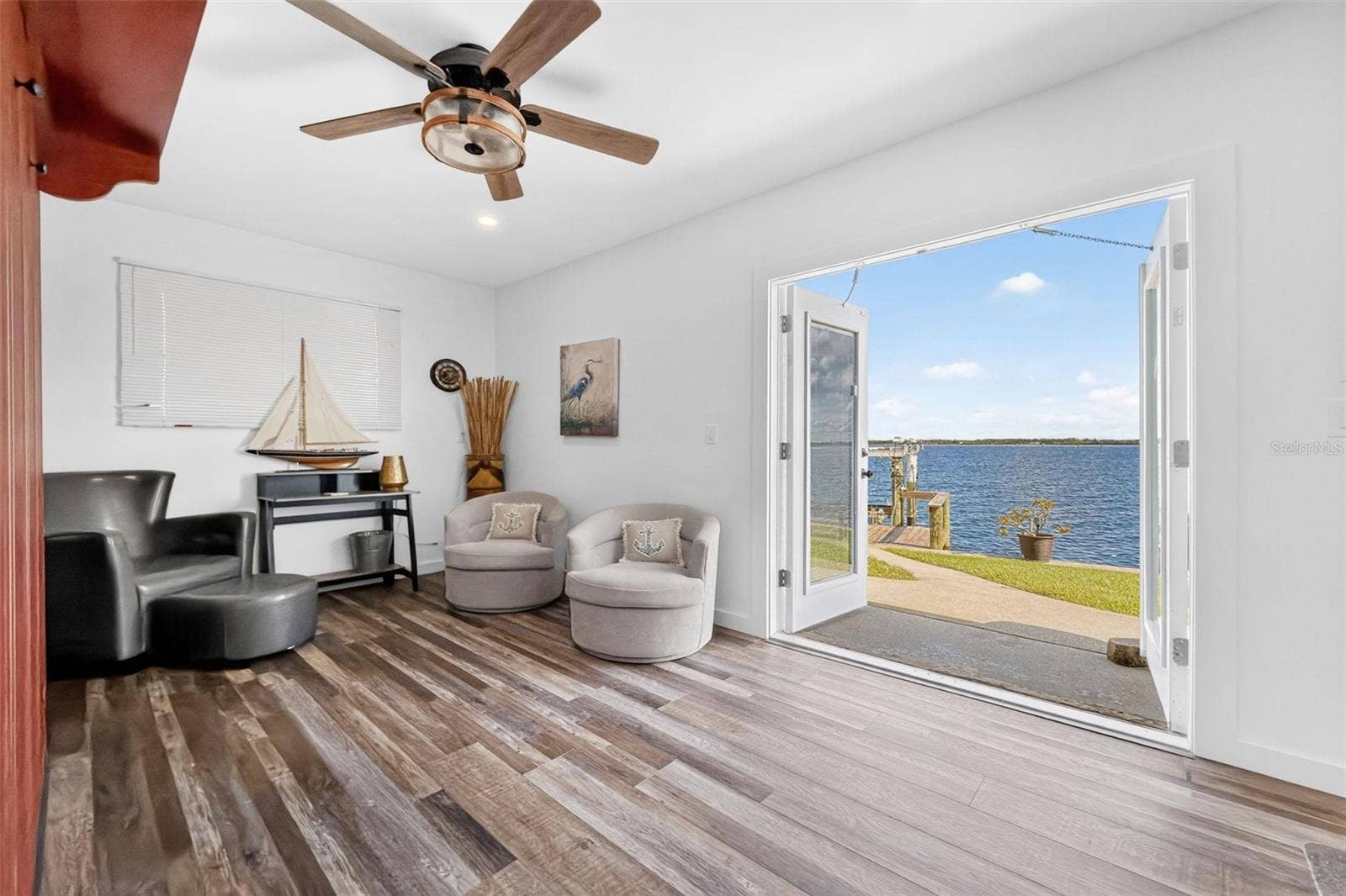 2459 DIXON TERRACE, Port Charlotte, FL 33981