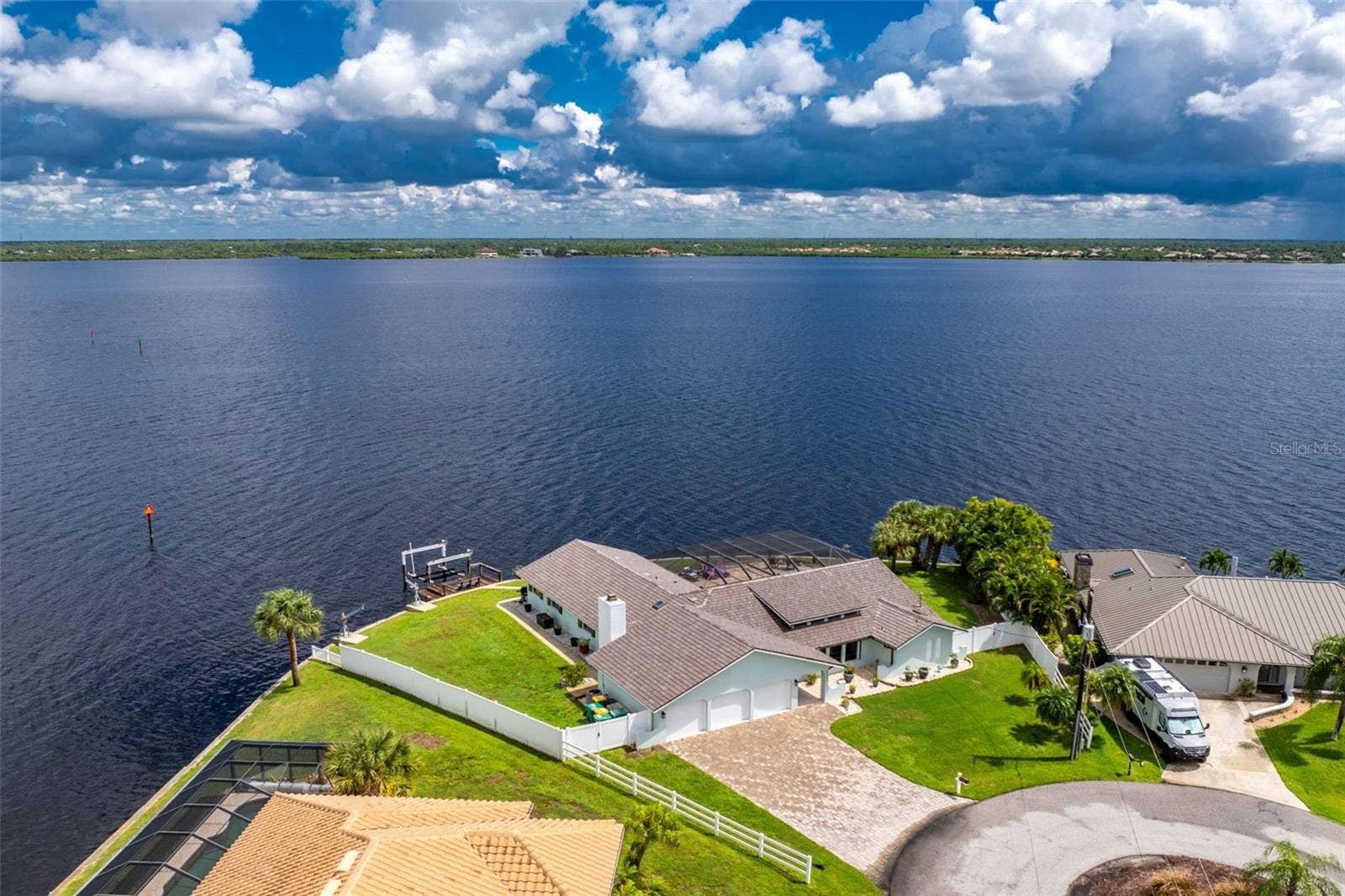 2459 DIXON TERRACE, Port Charlotte, FL 33981