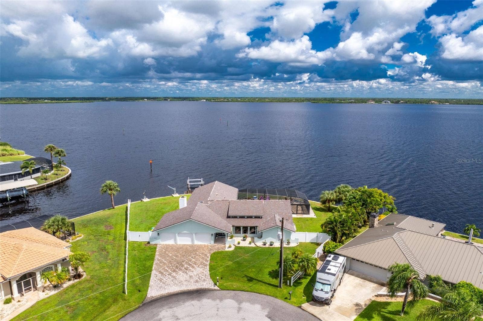 2459 DIXON TERRACE, Port Charlotte, FL 33981