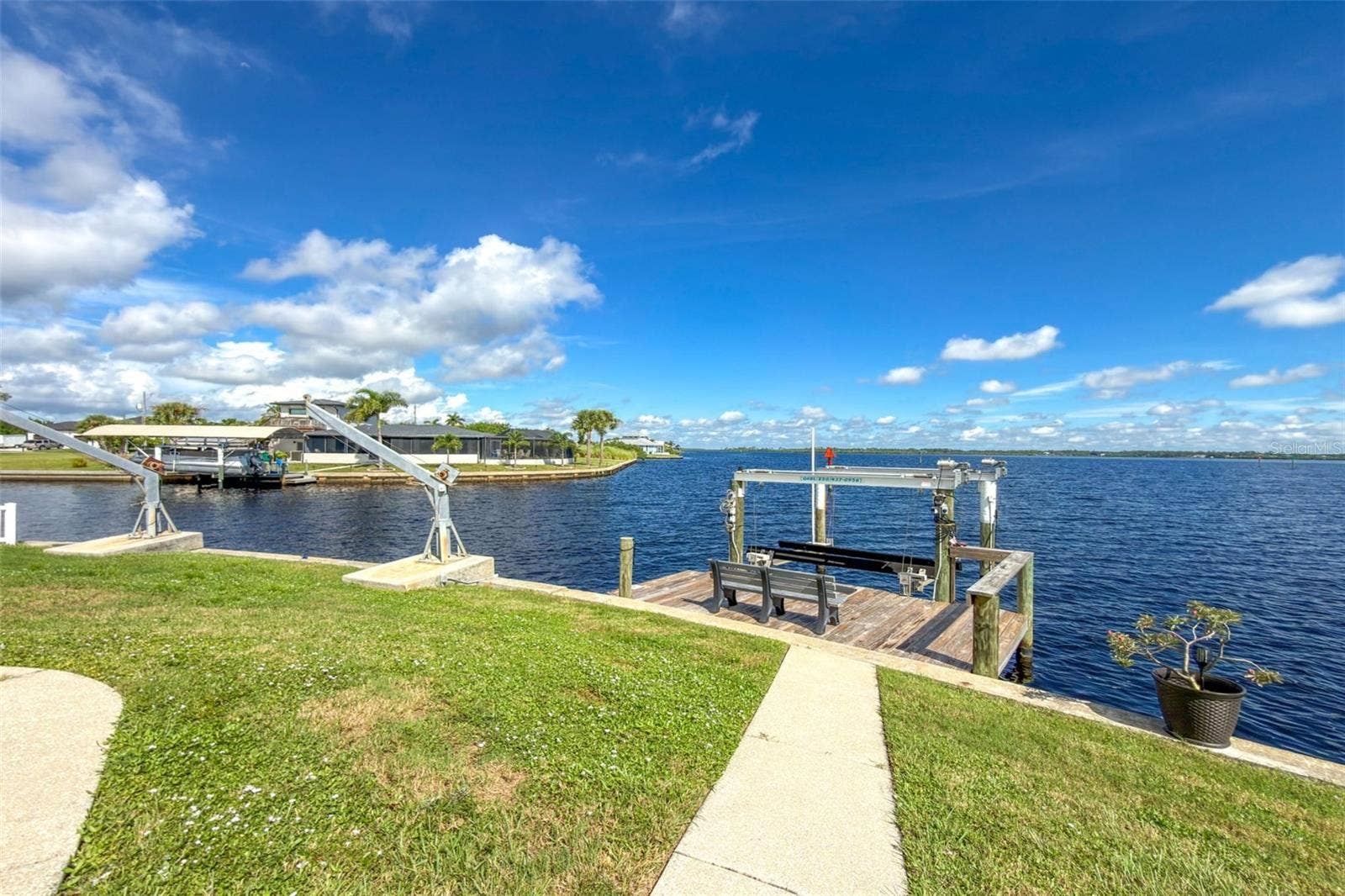 2459 DIXON TERRACE, Port Charlotte, FL 33981