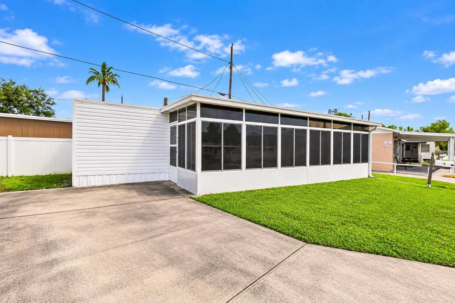 Property photo for 12766 SEMINOLE BOULEVARD, #3, Largo, FL
