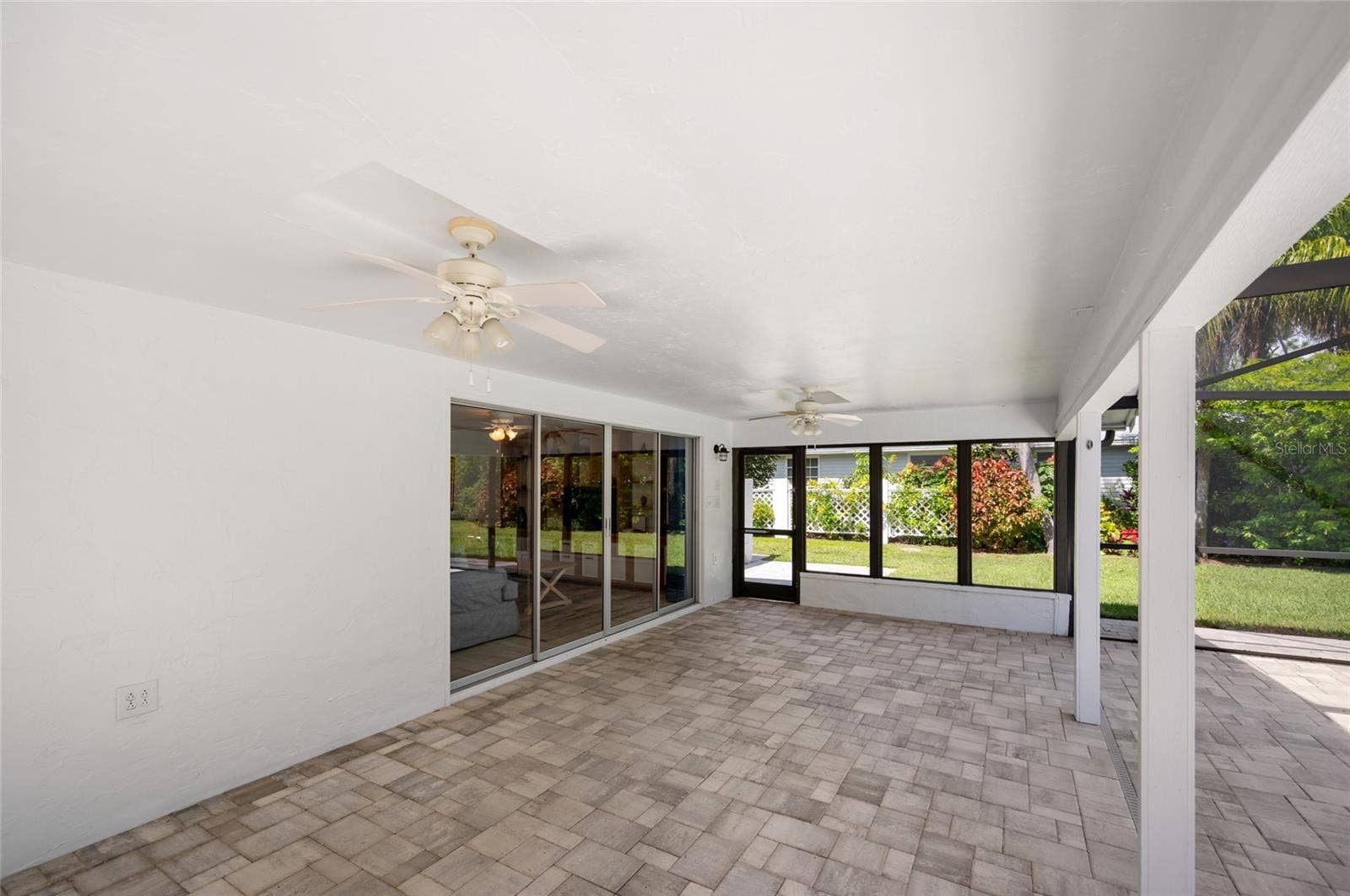 2111 HEASLEY ROAD, Englewood, FL 34223 partially covered lanai