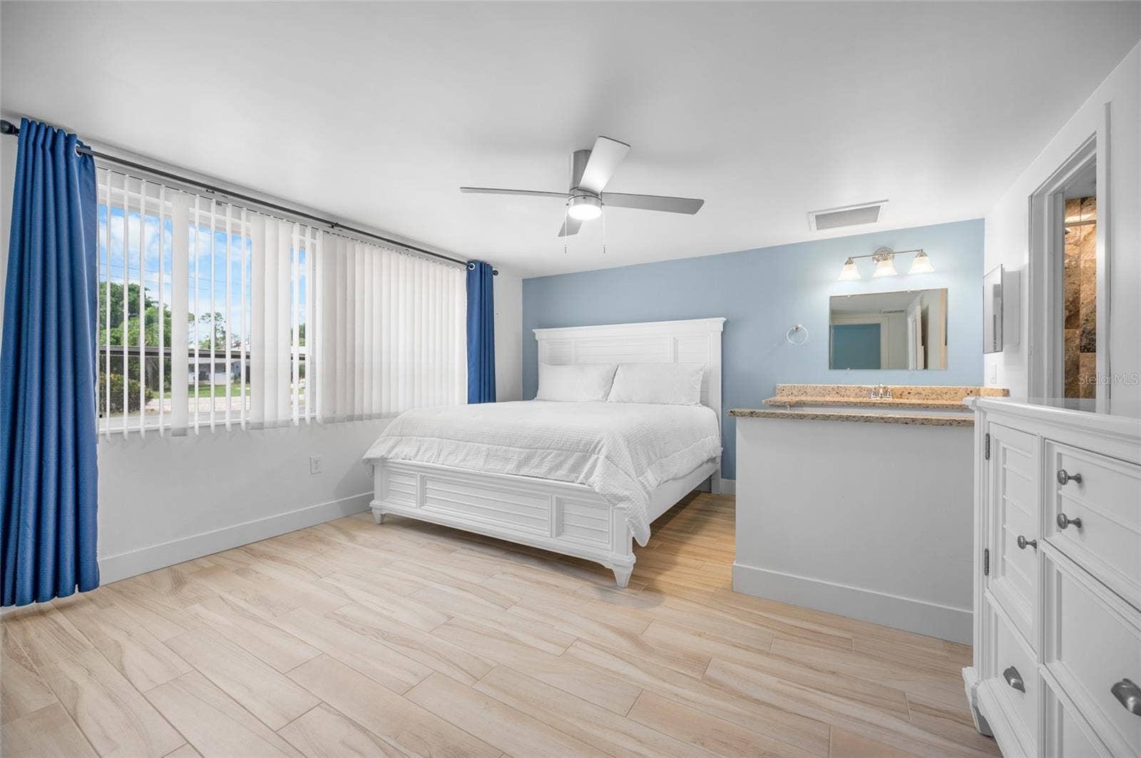 2111 HEASLEY ROAD, Englewood, FL 34223 Generous primary bedroom