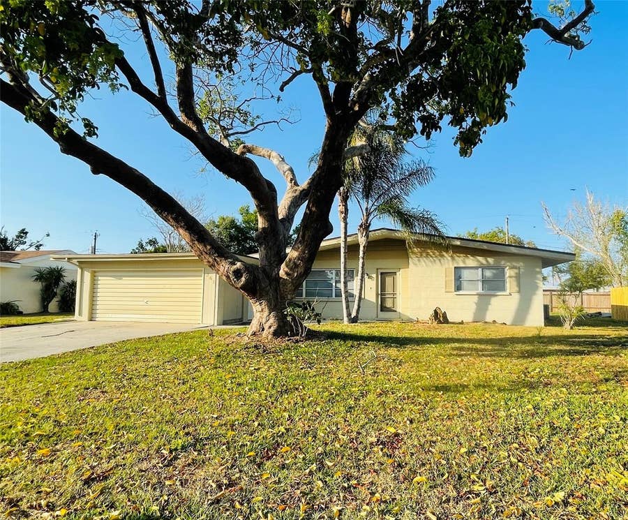 Property photo for 361 SEA GRAPE ROAD, Venice, FL