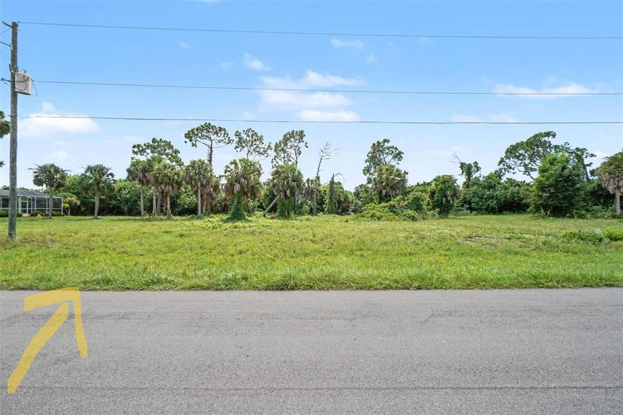 Property photo for 63 PAR VIEW ROAD S, Rotonda West, FL