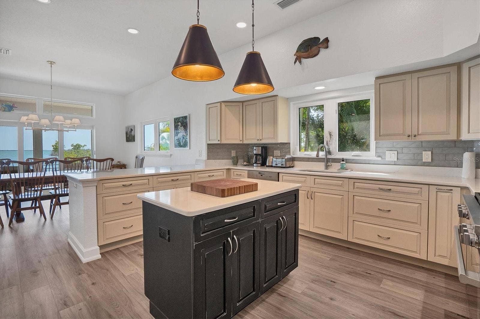 19 GROUPER HOLE DRIVE, Boca Grande, FL 33921 19 GROUPER HOLE DRIVE, Boca Grande, FL 33921