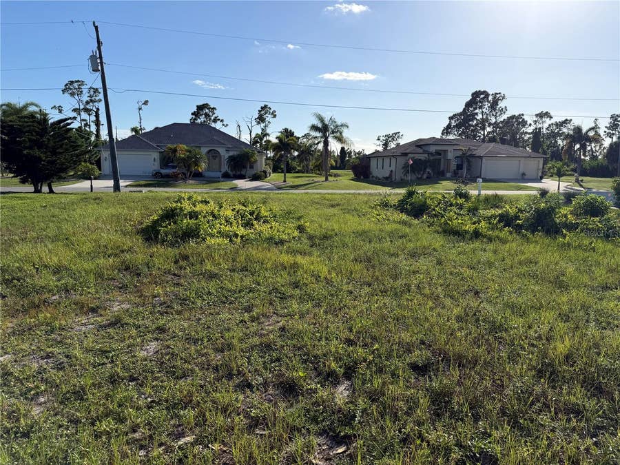 Property photo for 81 PINE VALLEY CT, Rotonda West, FL