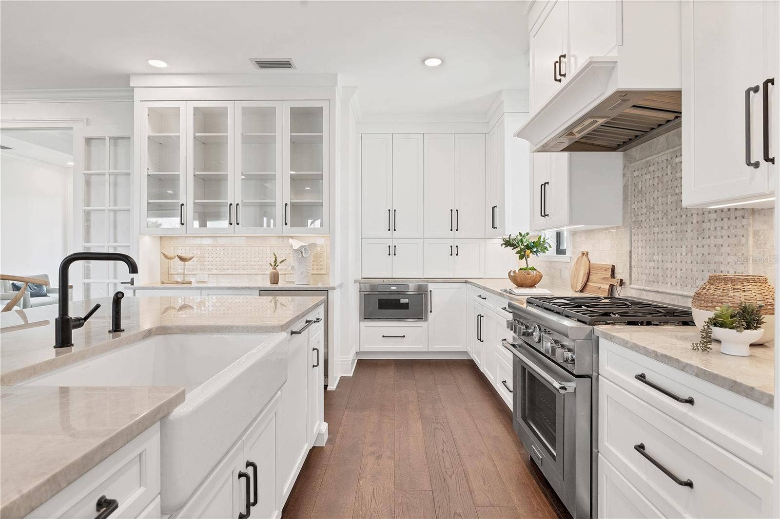 10009 GASPARILLA PASS BOULEVARD, Boca Grande, FL 33921 10009 GASPARILLA PASS BOULEVARD, Boca Grande, FL 33921