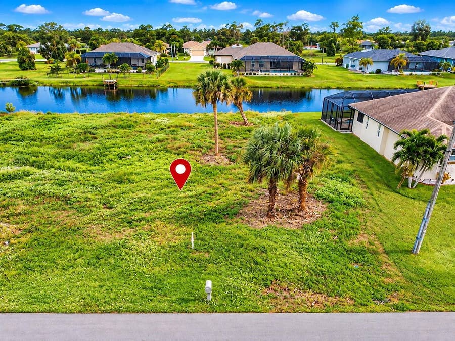 Property photo for 165 TOURNAMENT ROAD, Rotonda West, FL