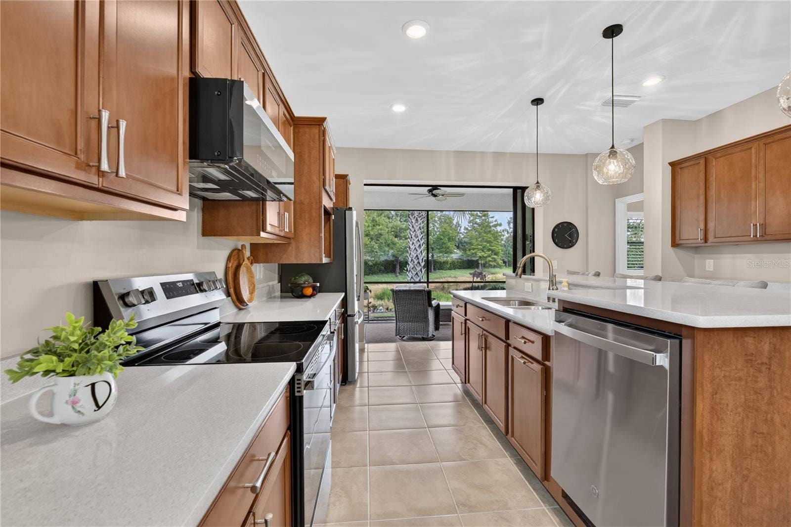 2588 DAISY DRIVE, North Port, FL 34289 2588 DAISY DRIVE, North Port, FL 34289