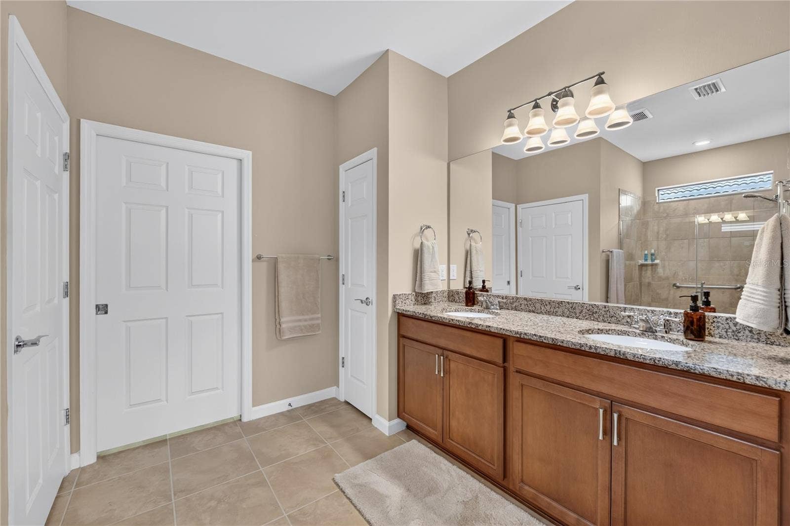 2588 DAISY DRIVE, North Port, FL 34289 2588 DAISY DRIVE, North Port, FL 34289