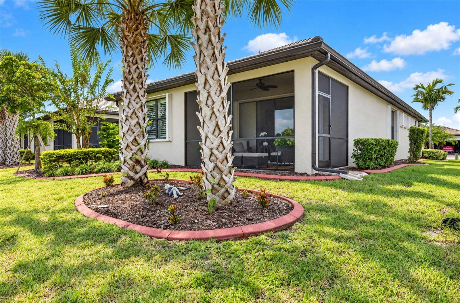 2588 DAISY DRIVE, North Port, FL 34289 2588 DAISY DRIVE, North Port, FL 34289