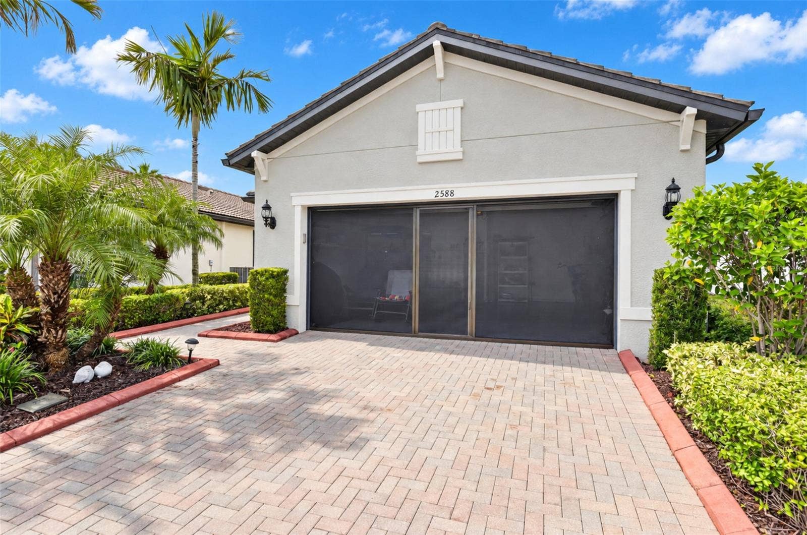 2588 DAISY DRIVE, North Port, FL 34289 2588 DAISY DRIVE, North Port, FL 34289