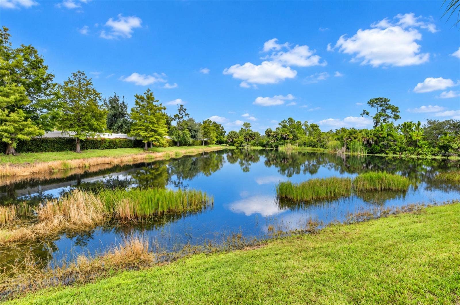 2588 DAISY DRIVE, North Port, FL 34289 2588 DAISY DRIVE, North Port, FL 34289