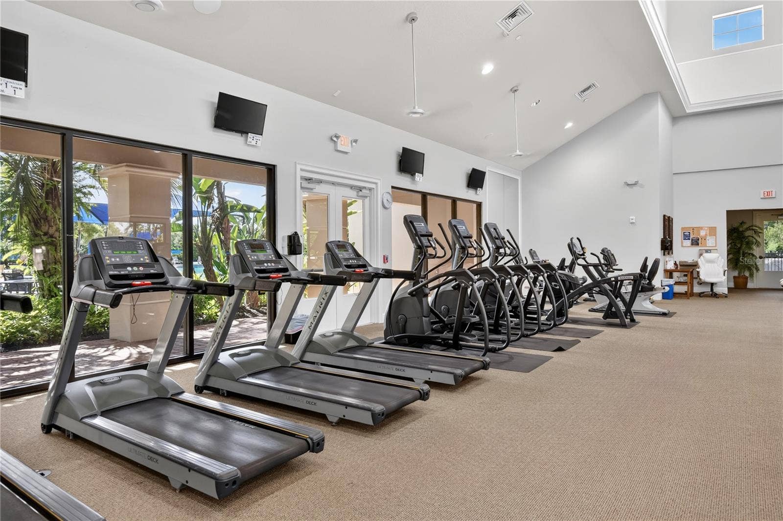 2588 DAISY DRIVE, North Port, FL 34289 2588 DAISY DRIVE, North Port, FL 34289