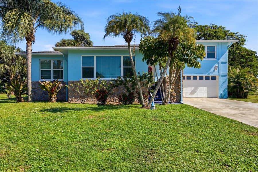 Property photo for 90 OAKLAND HILLS COURT, Rotonda West, FL