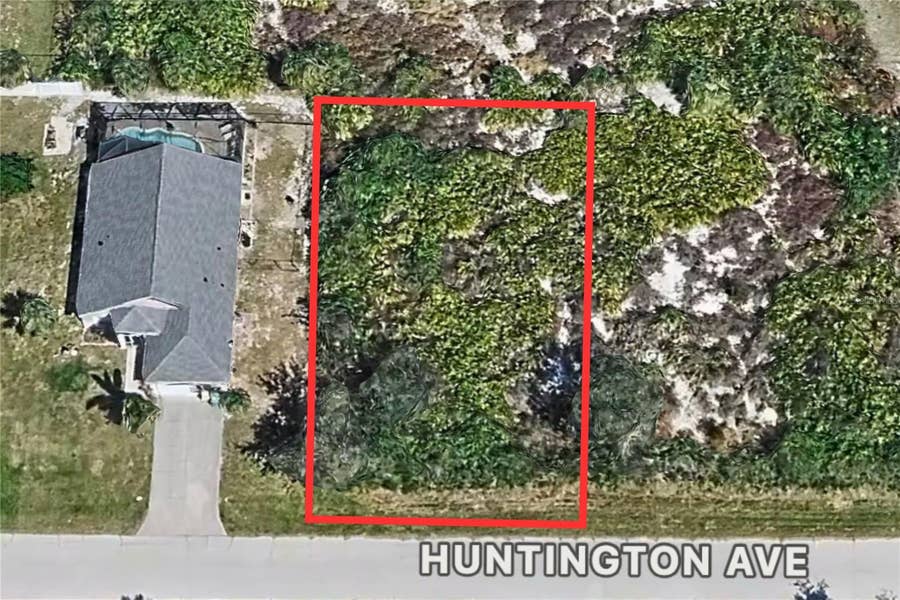 Property photo for 10446 HUNTINGTON AVENUE, Englewood, FL