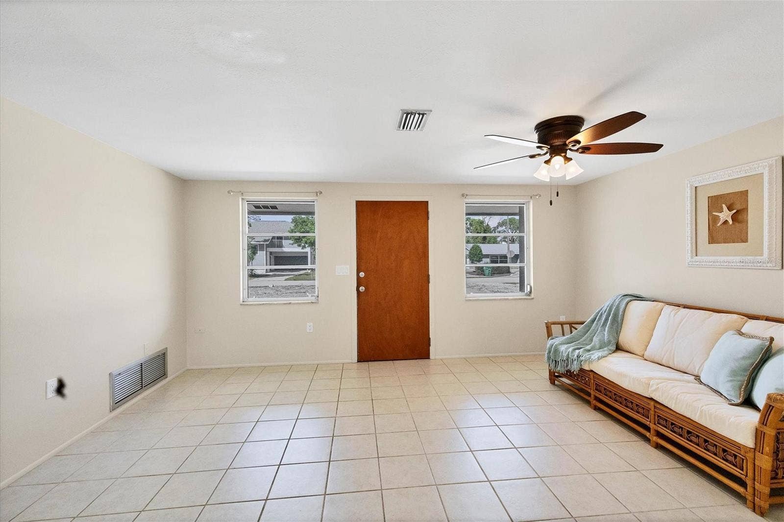 25 1ST AVENUE, Englewood, FL 34223 25 1ST AVENUE, Englewood, FL 34223