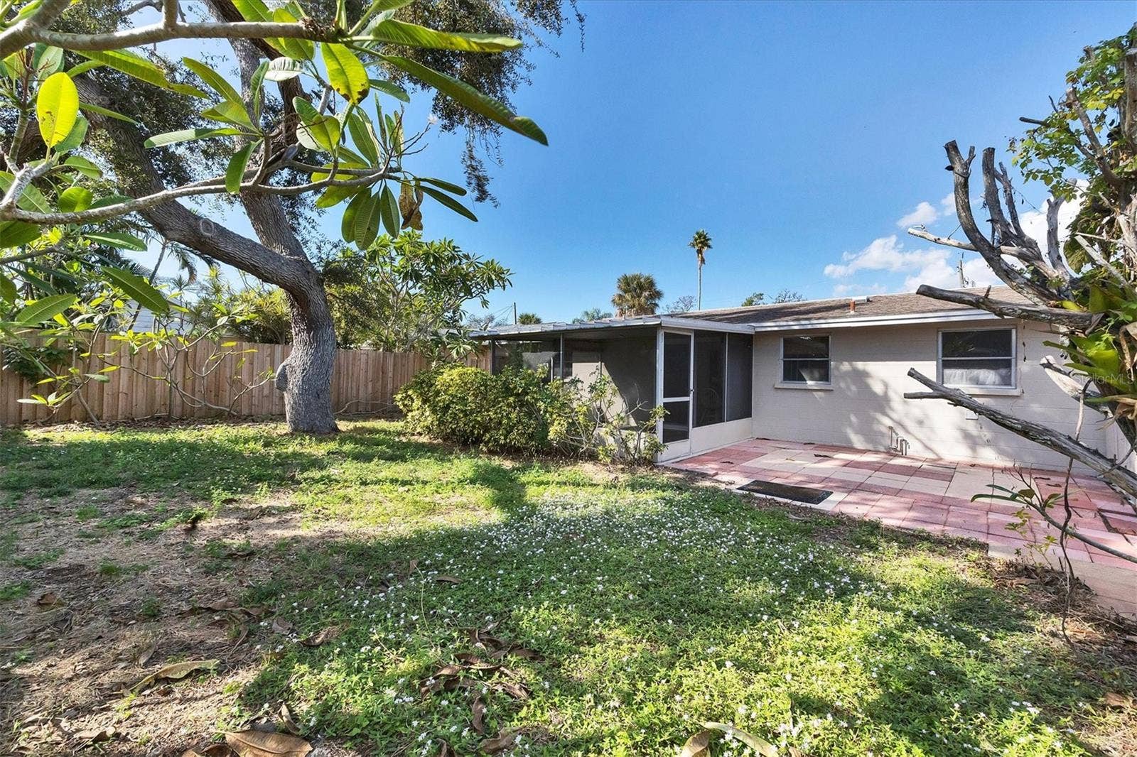 25 1ST AVENUE, Englewood, FL 34223 25 1ST AVENUE, Englewood, FL 34223