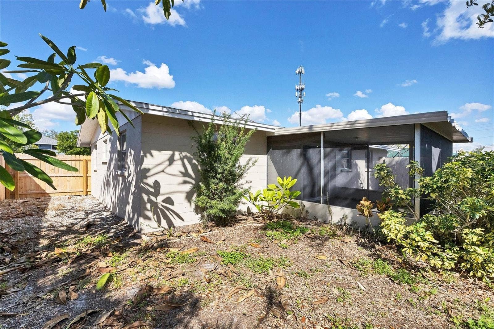 25 1ST AVENUE, Englewood, FL 34223 25 1ST AVENUE, Englewood, FL 34223