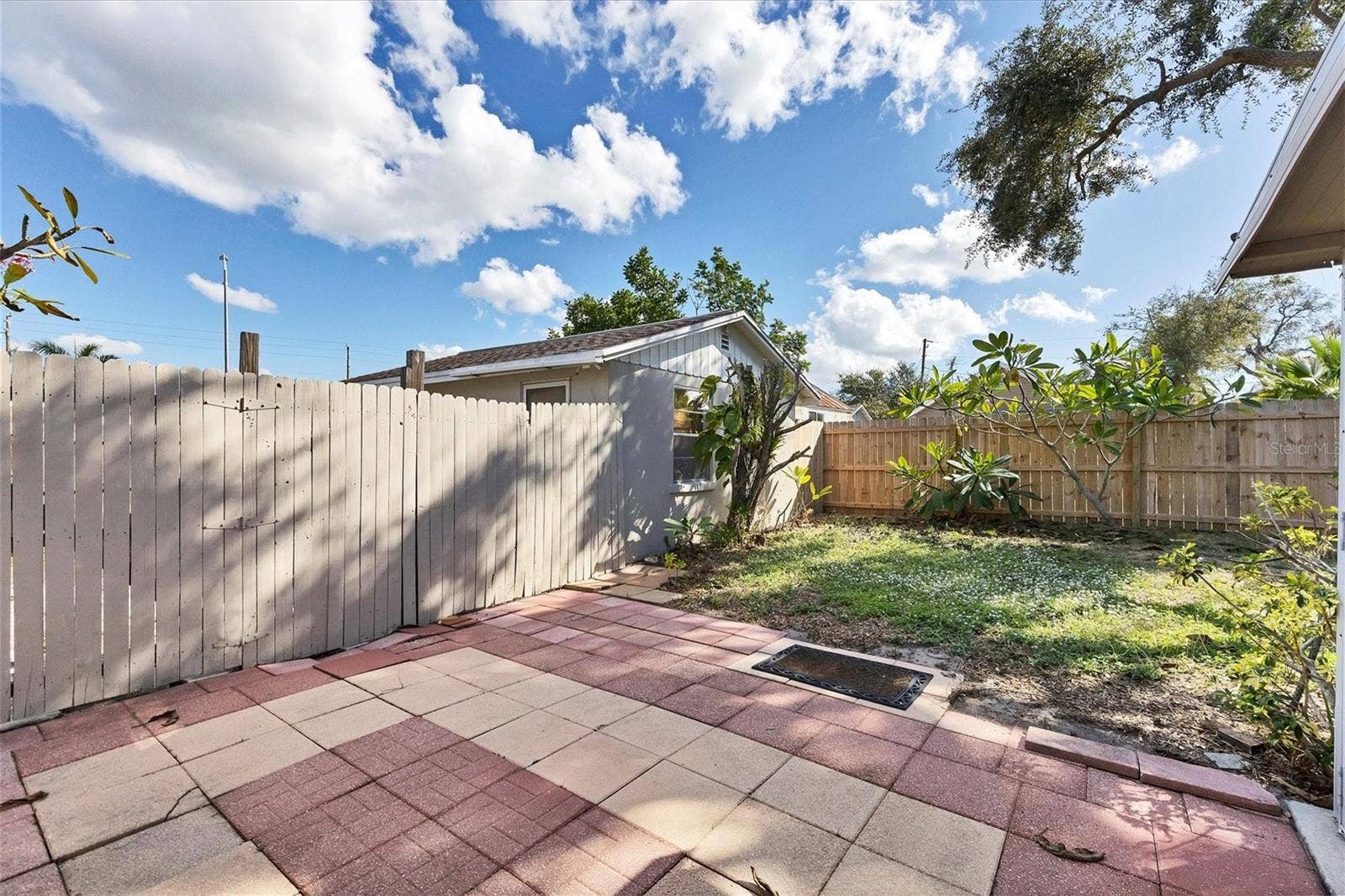 25 1ST AVENUE, Englewood, FL 34223 25 1ST AVENUE, Englewood, FL 34223