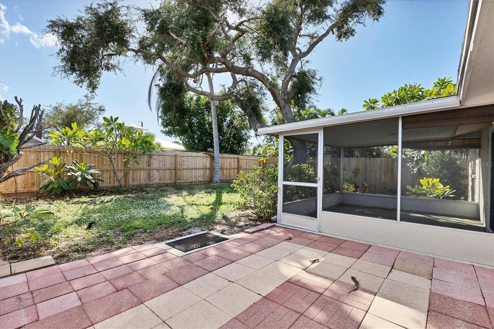 25 1ST AVENUE, Englewood, FL 34223 Open Air Patio