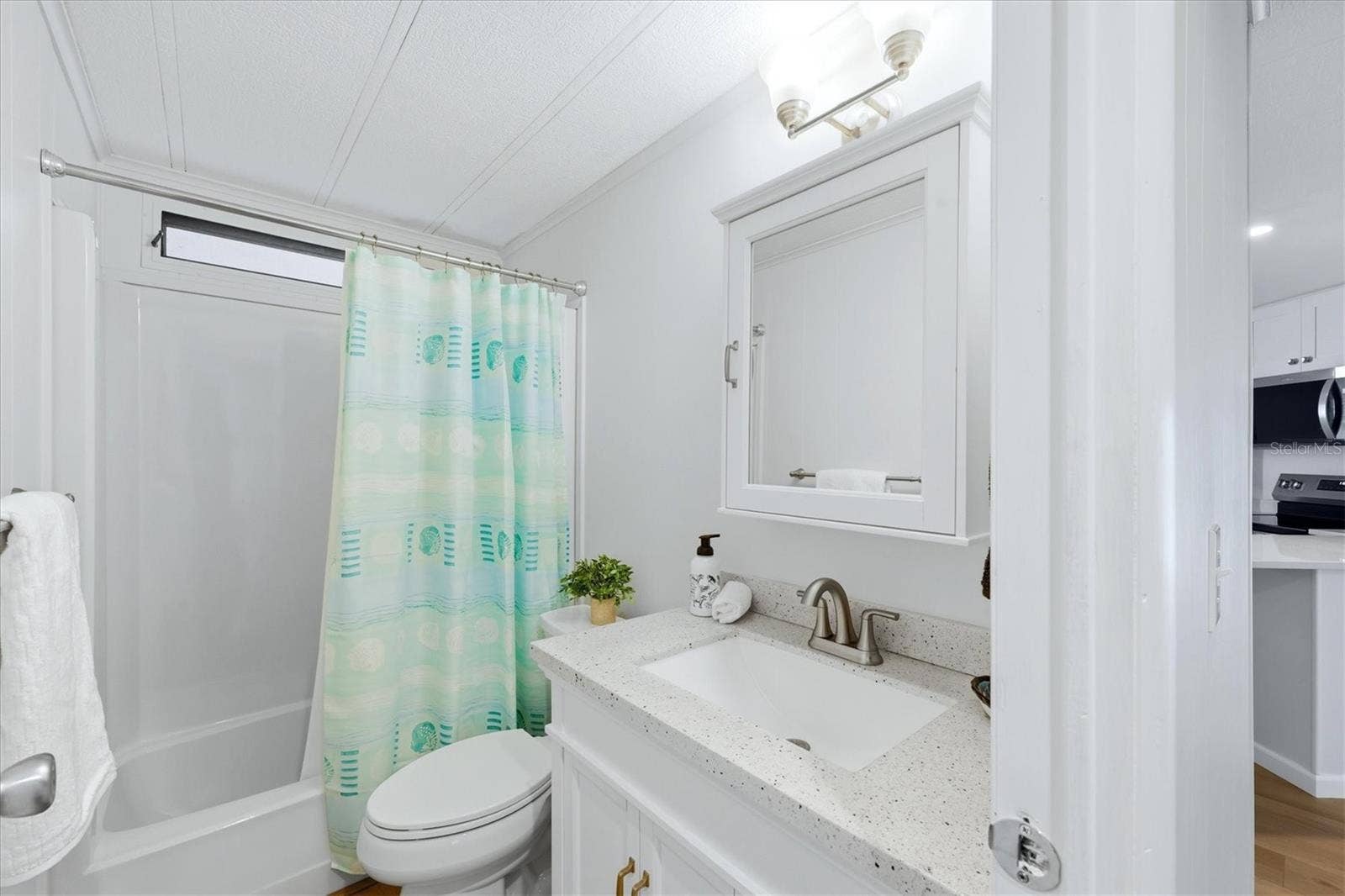 240 VIA DE LUNA, Englewood, FL 34224 240 VIA DE LUNA, Englewood, FL 34224