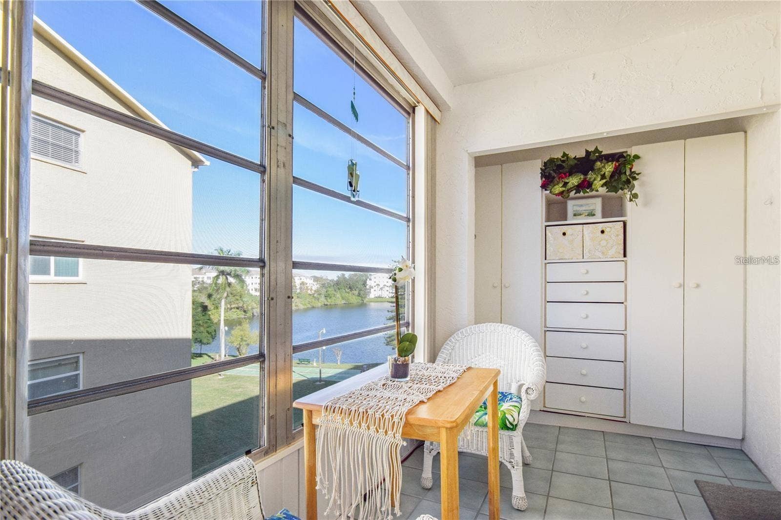 3617 LAKE BAYSHORE DRIVE, #401, Bradenton, FL 34205 3617 LAKE BAYSHORE DRIVE, #401, Bradenton, FL 34205