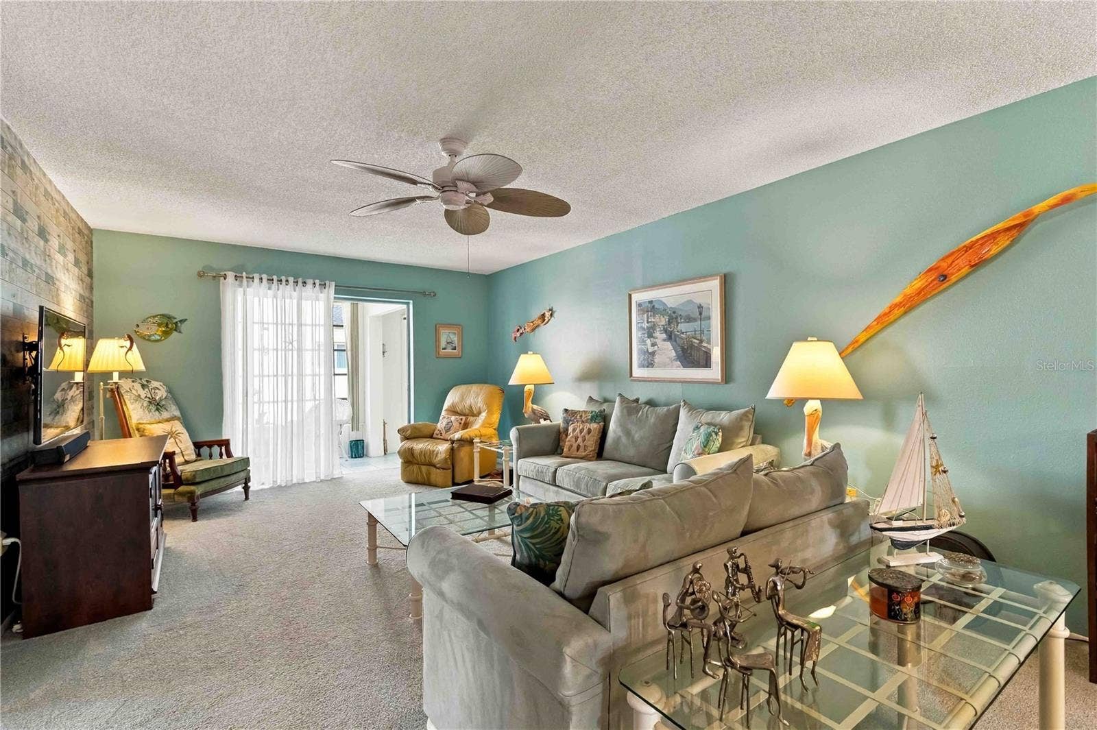 3617 LAKE BAYSHORE DRIVE, #401, Bradenton, FL 34205 3617 LAKE BAYSHORE DRIVE, #401, Bradenton, FL 34205