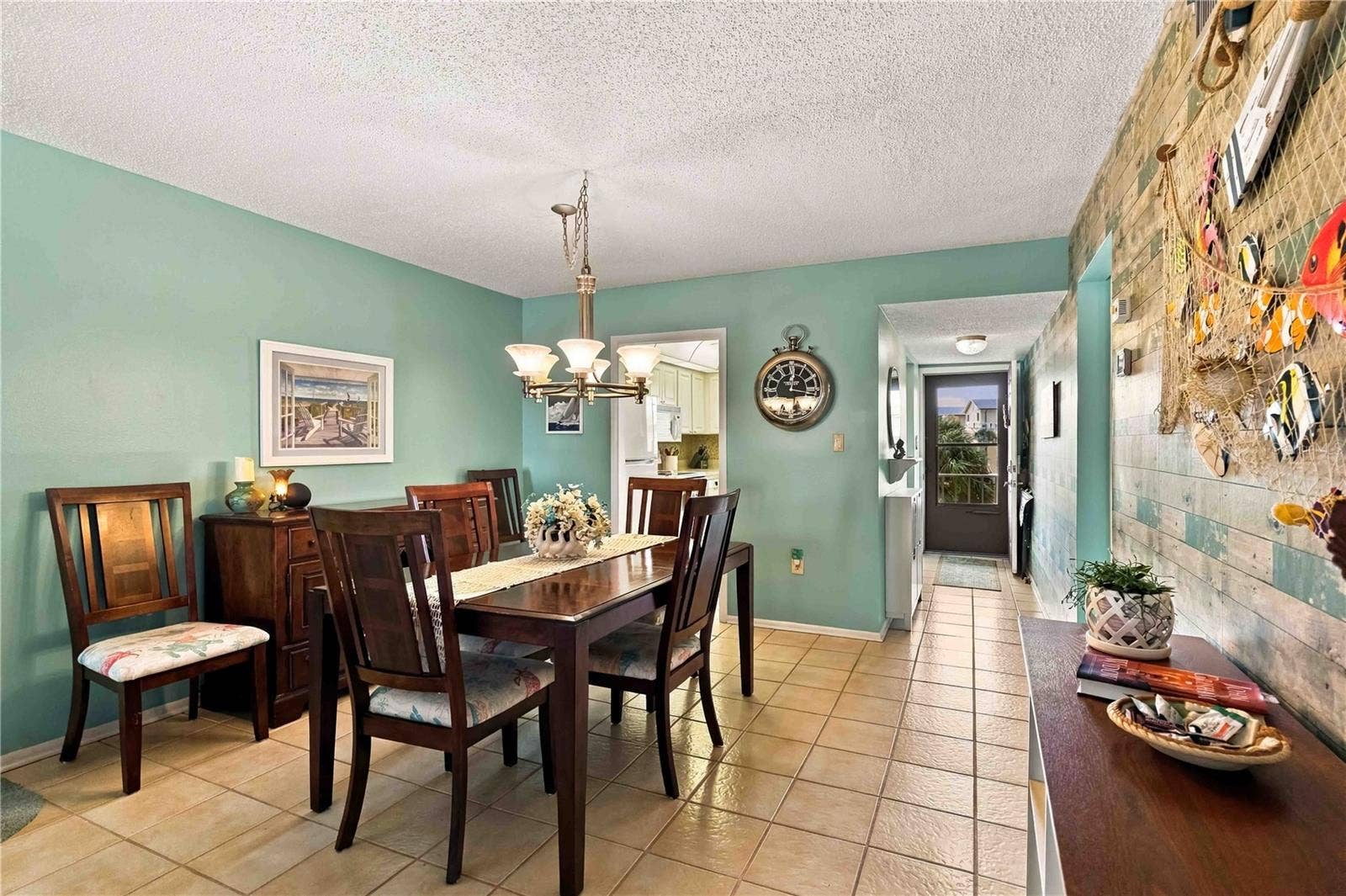 3617 LAKE BAYSHORE DRIVE, #401, Bradenton, FL 34205 3617 LAKE BAYSHORE DRIVE, #401, Bradenton, FL 34205
