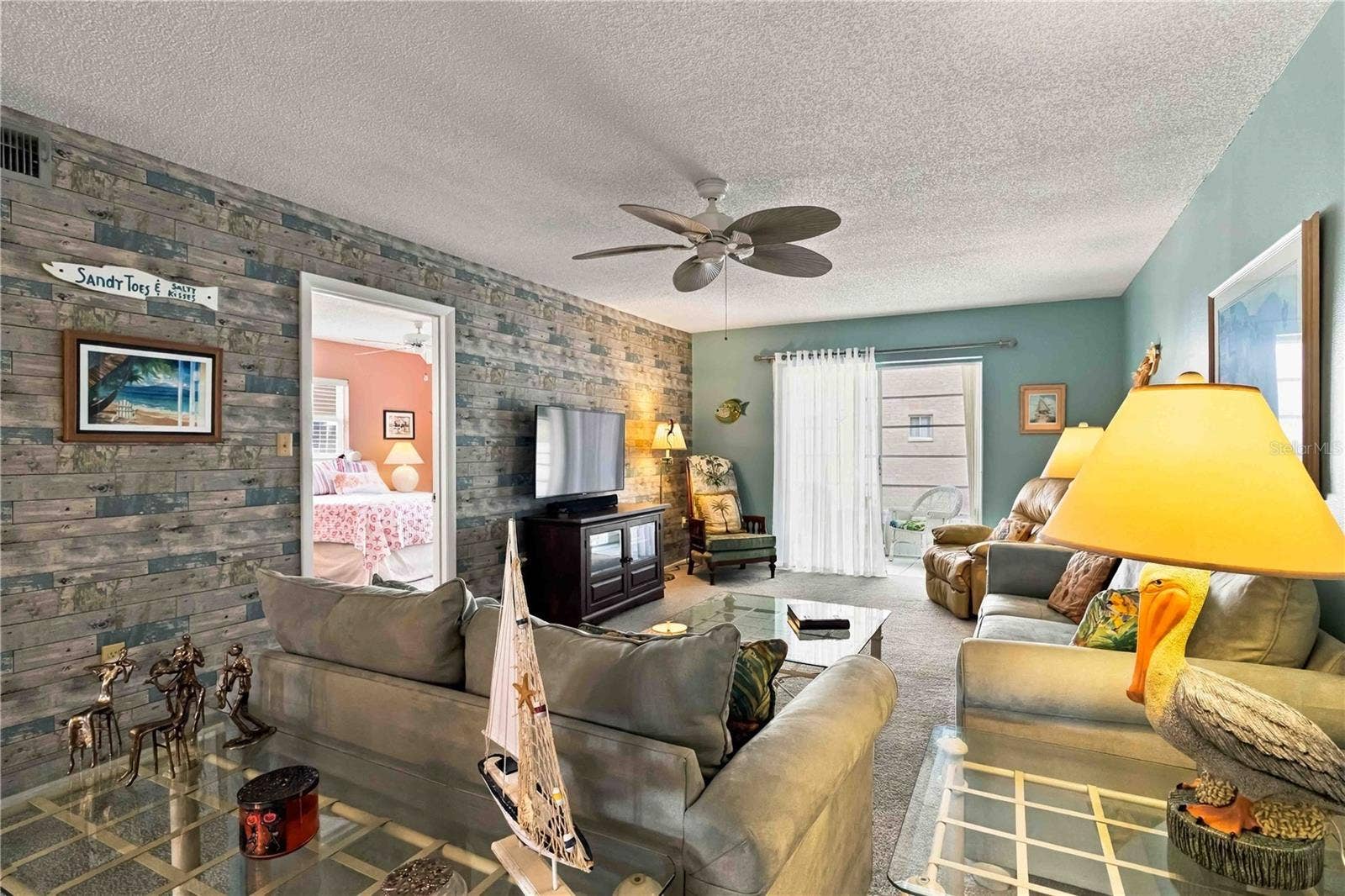 3617 LAKE BAYSHORE DRIVE, #401, Bradenton, FL 34205 3617 LAKE BAYSHORE DRIVE, #401, Bradenton, FL 34205