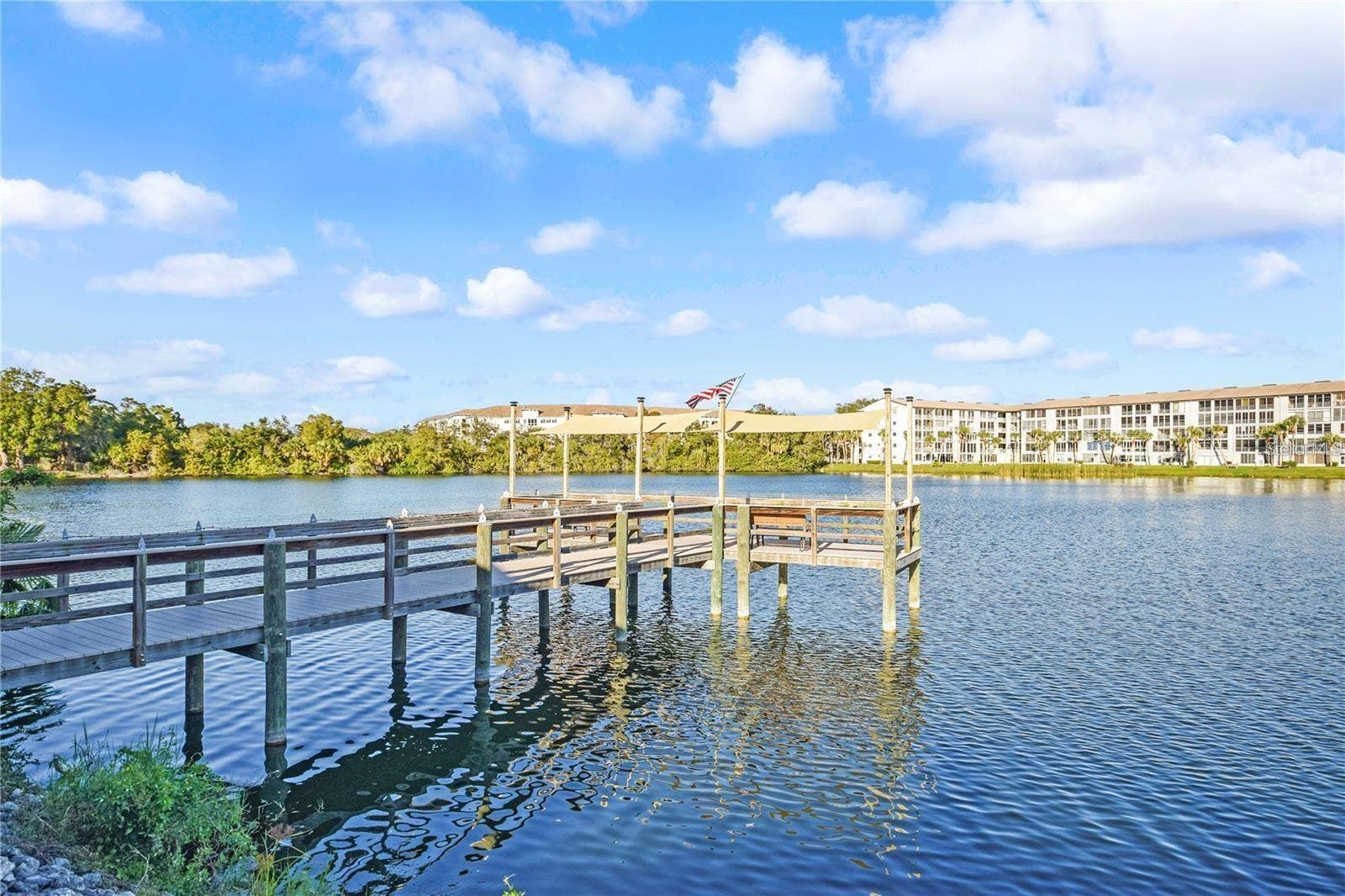 3617 LAKE BAYSHORE DRIVE, #401, Bradenton, FL 34205 3617 LAKE BAYSHORE DRIVE, #401, Bradenton, FL 34205