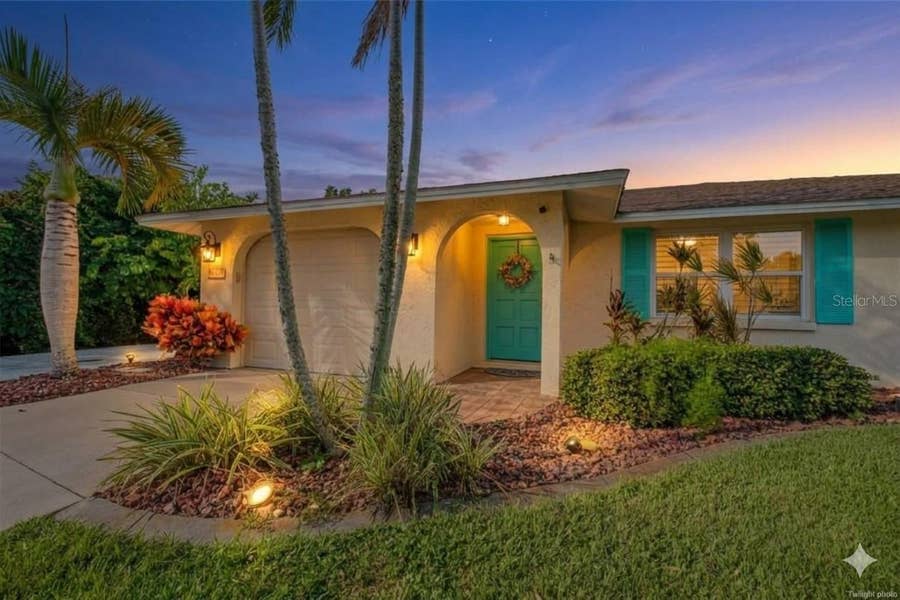 Property photo for 4708 ALLIGATOR DRIVE, Venice, FL