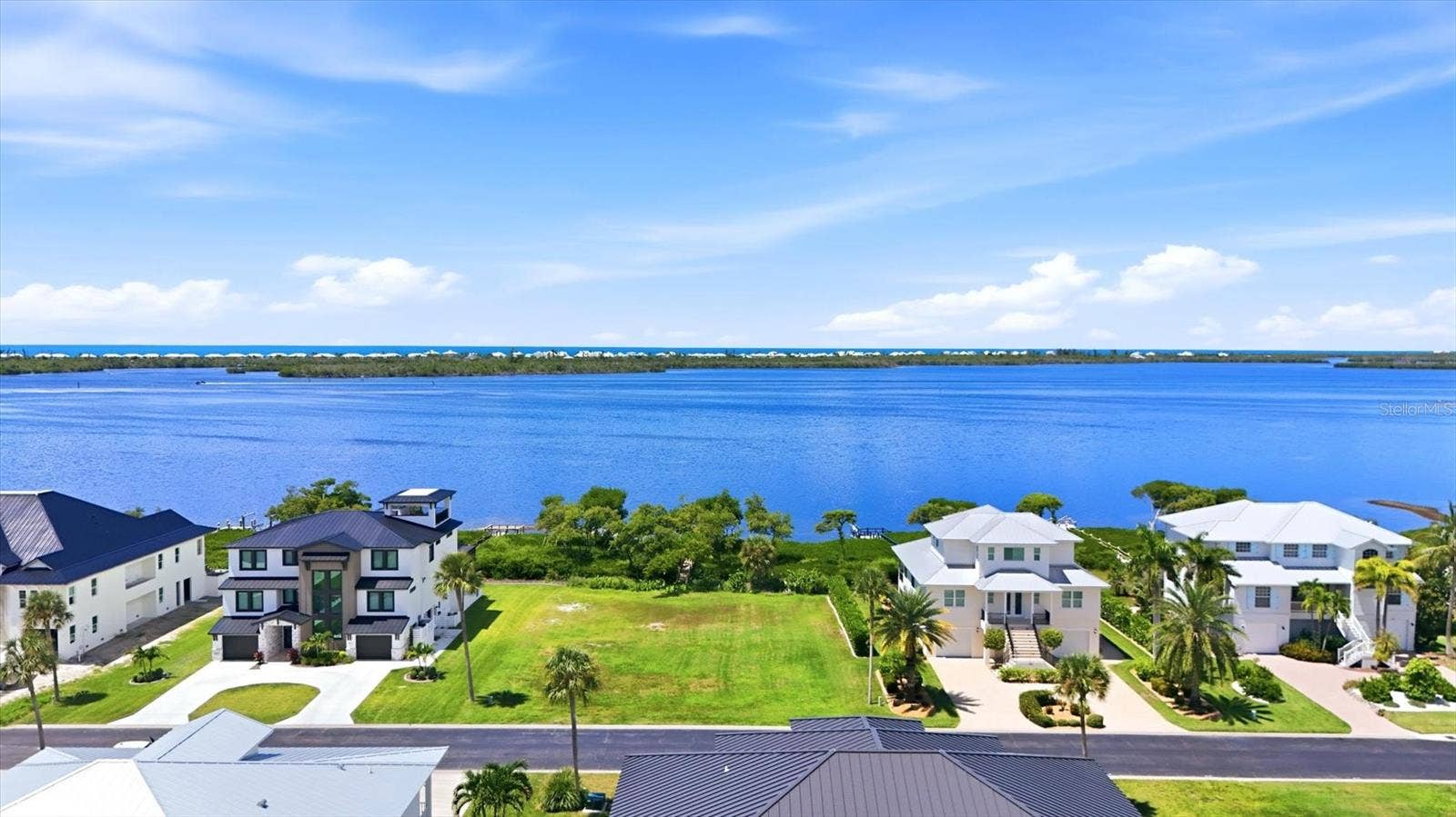 9811 EAGLE PRESERVE DRIVE, Englewood, FL 34224 9811 EAGLE PRESERVE DRIVE, Englewood, FL 34224