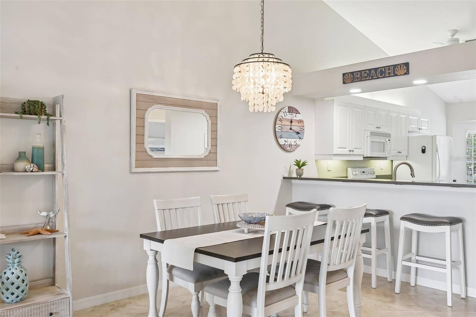412 SUNSET LAKE BOULEVARD, #202, Venice, FL 34292 412 SUNSET LAKE BOULEVARD, #202, Venice, FL 34292