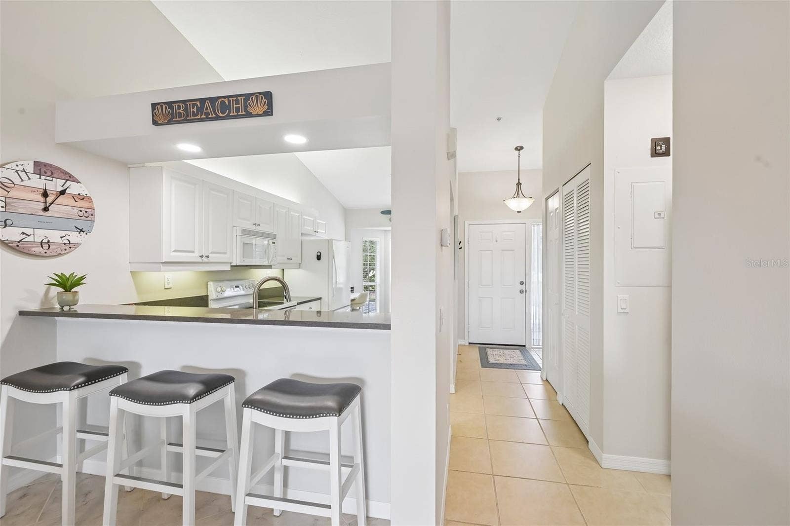 412 SUNSET LAKE BOULEVARD, #202, Venice, FL 34292 412 SUNSET LAKE BOULEVARD, #202, Venice, FL 34292