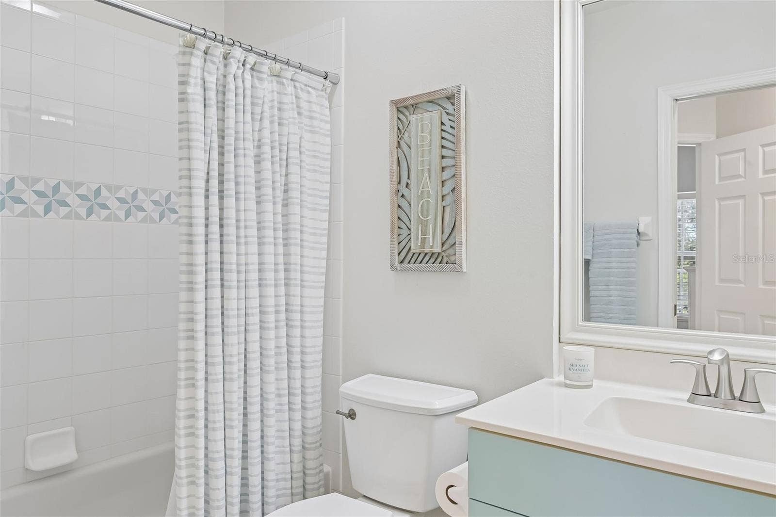 412 SUNSET LAKE BOULEVARD, #202, Venice, FL 34292 412 SUNSET LAKE BOULEVARD, #202, Venice, FL 34292