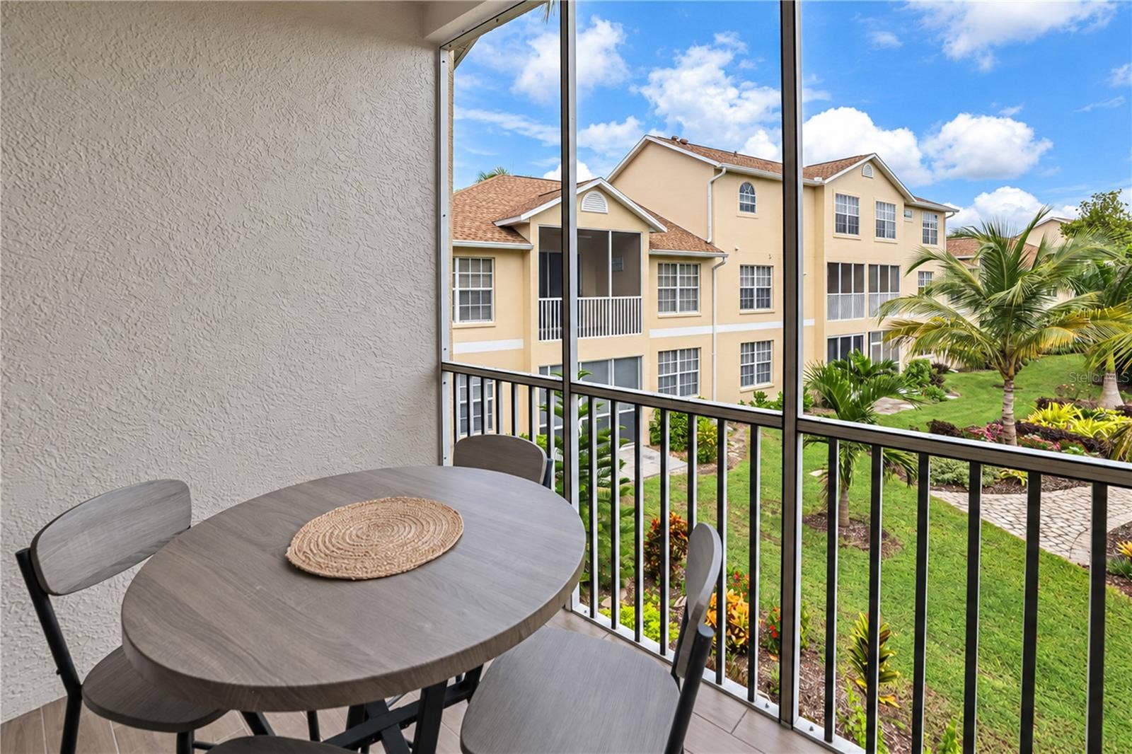 8389 WINGATE DRIVE, #2320, Sarasota, FL 34238