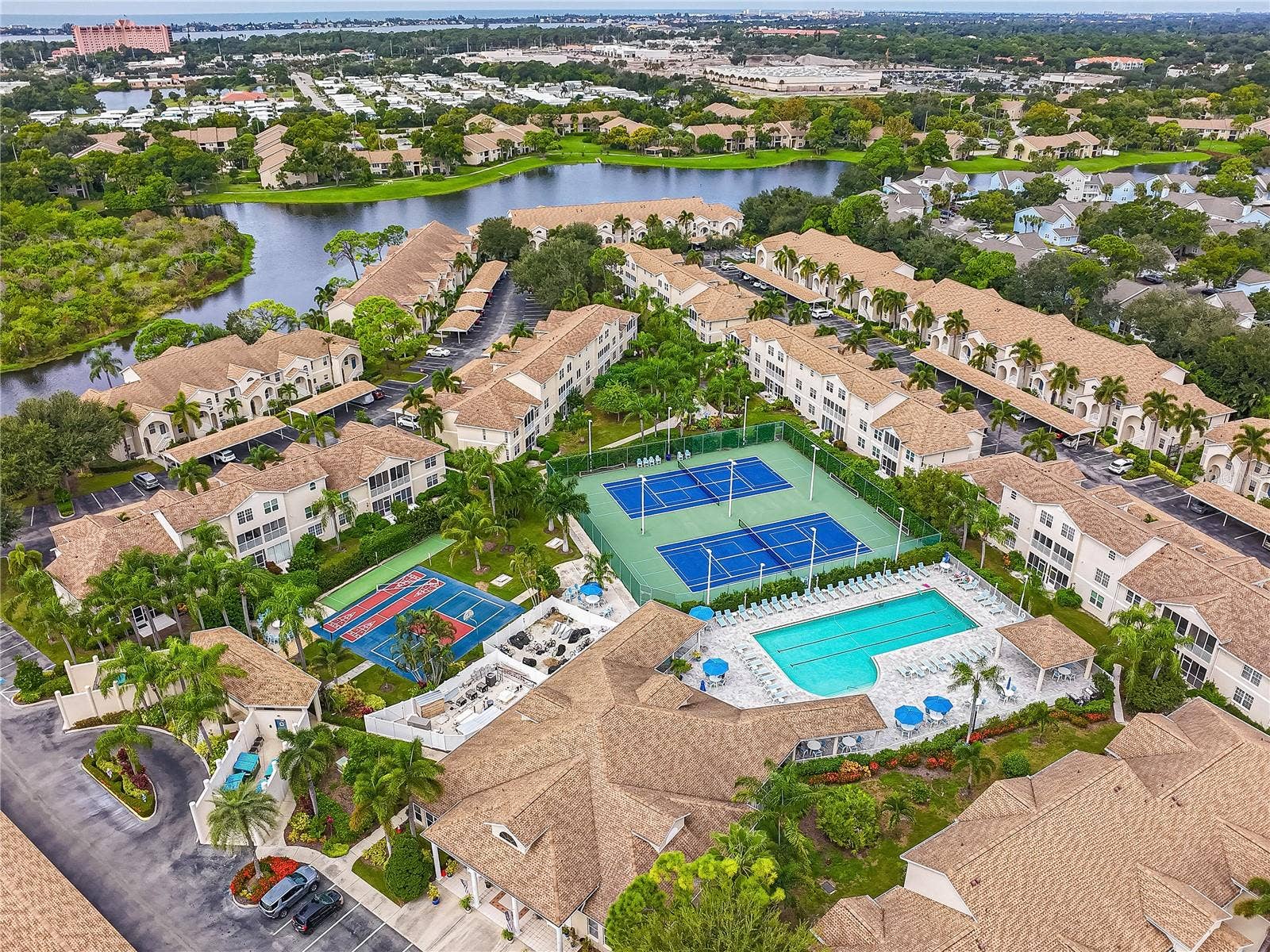 8389 WINGATE DRIVE, #2320, Sarasota, FL 34238