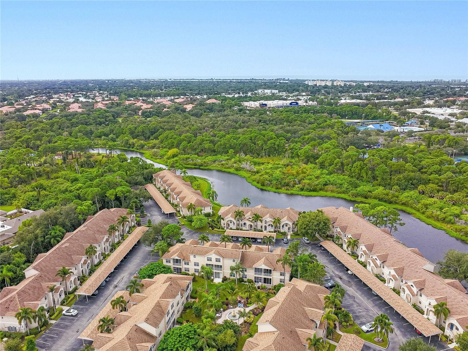 8389 WINGATE DRIVE, #2320, Sarasota, FL 34238