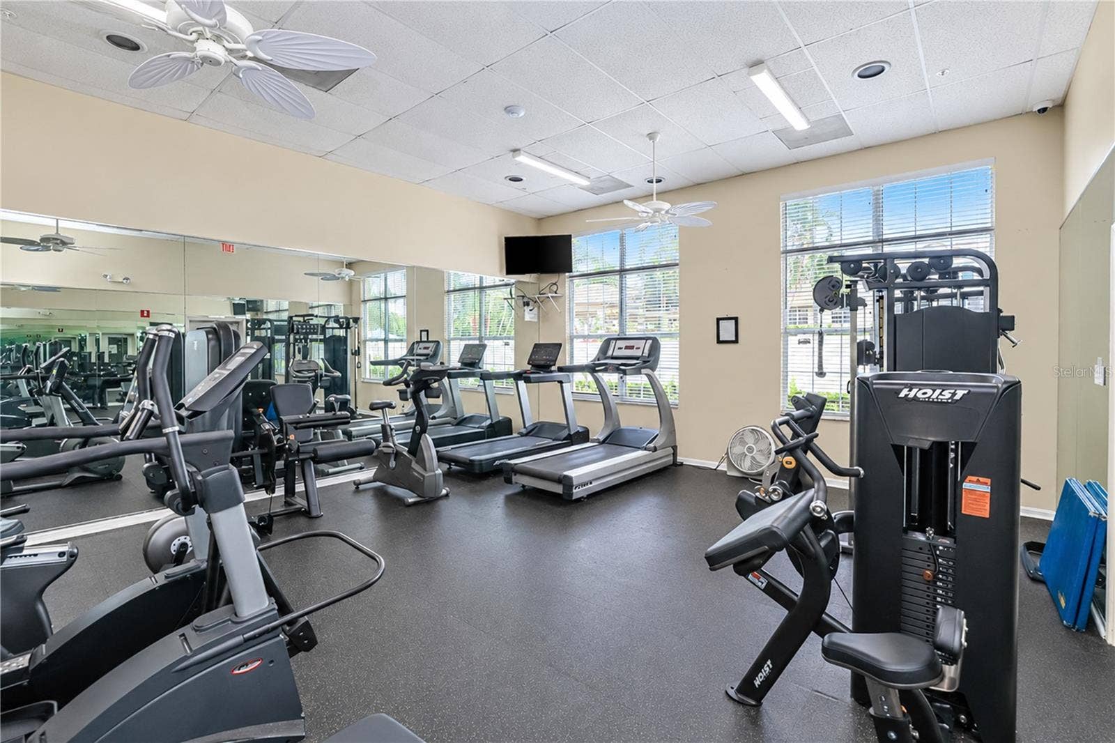8389 WINGATE DRIVE, #2320, Sarasota, FL 34238