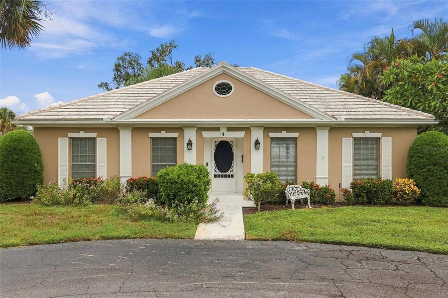 Property photo for 4 ANTIGUA CIRCLE, #6, Englewood, FL