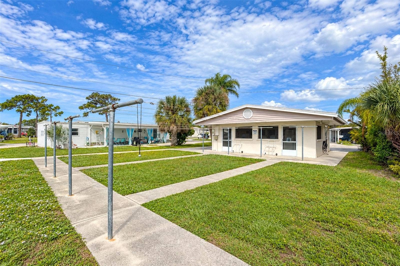 1891 ENGLEWOOD ROAD, #165, Englewood, FL 34223 Laundry