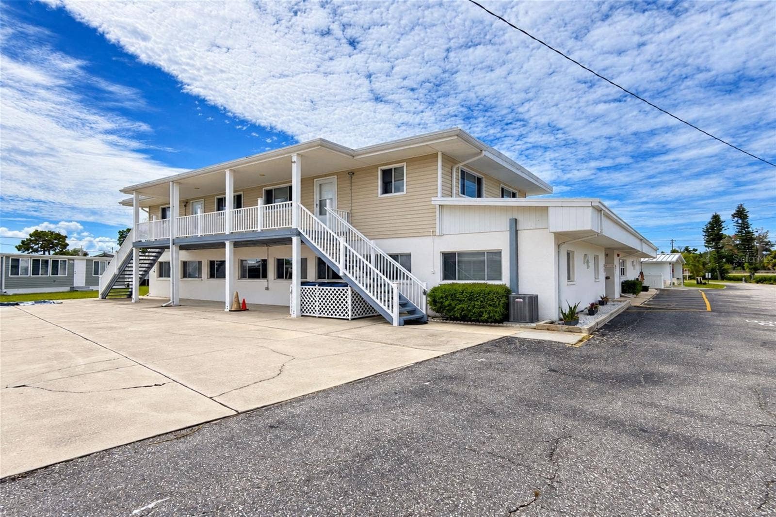 1891 ENGLEWOOD ROAD, #165, Englewood, FL 34223 Clubhouse