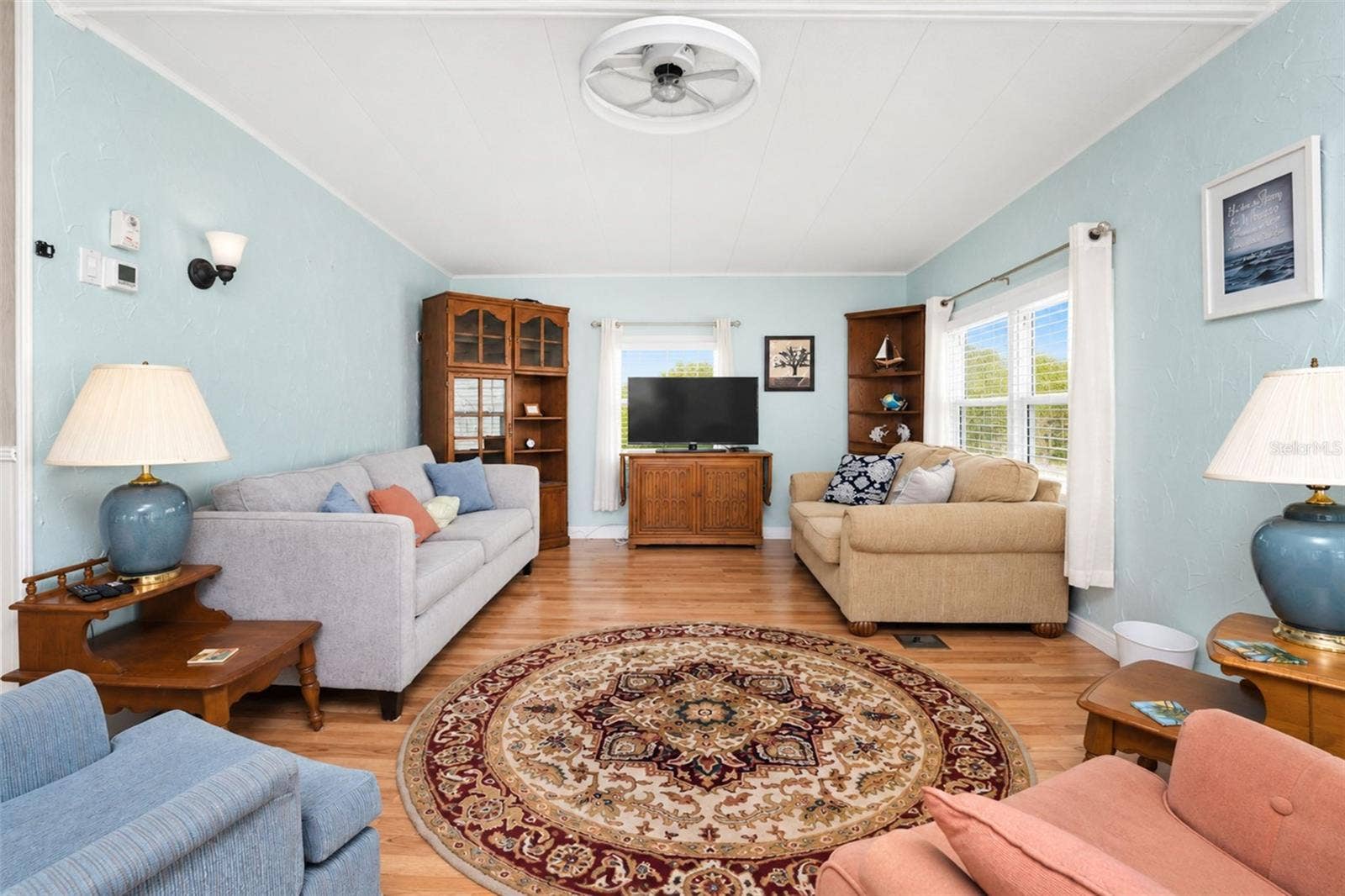 1891 ENGLEWOOD ROAD, #165, Englewood, FL 34223 Spacious living room