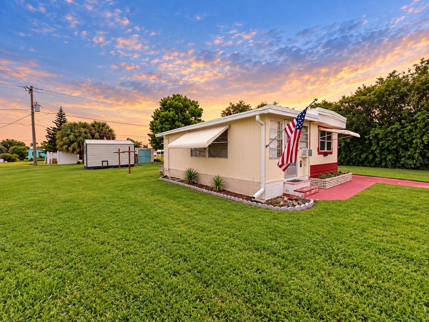 1394 FLAMINGO DRIVE, Englewood, FL 34224