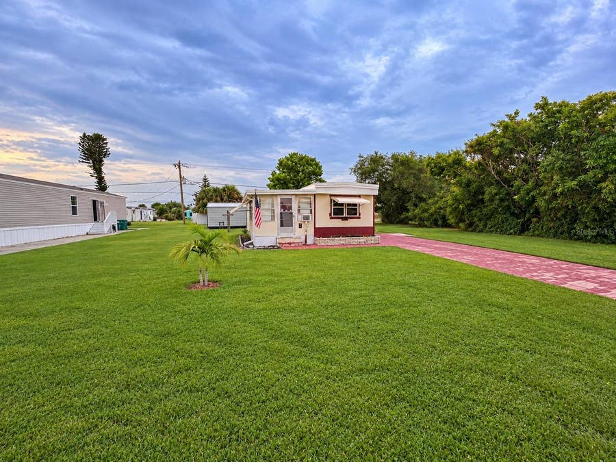 Property photo for 1394 FLAMINGO DRIVE, Englewood, FL