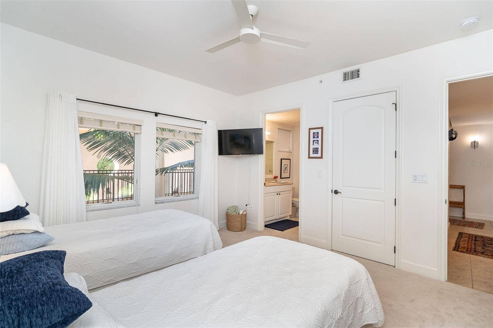 11220 HACIENDA DEL MAR BOULEVARD, #203, Placida, FL 33946 11220 HACIENDA DEL MAR BOULEVARD, #203, Placida, FL 33946